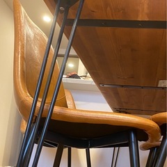 ダイニングテーブル・チェア4脚の画像