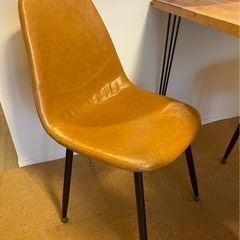 ダイニングテーブル・チェア4脚の画像