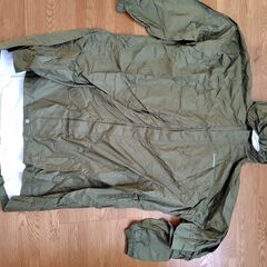 モンベル　バックラップレインコート（未使用）の画像