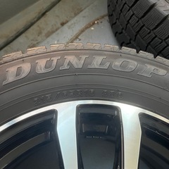 スタッドレスタイヤ ホイール ダンロップ ウィンターマックス215/65R16の画像