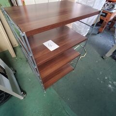 棚　スチールユニットシェルフ　中古品　木製棚板４段　④ 　引き取りまたは近隣配送可（実費）の画像