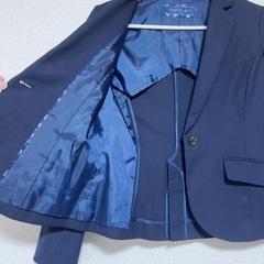 パンツスーツの画像