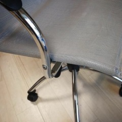 【最終値下げ•美品】デスクチェアの画像