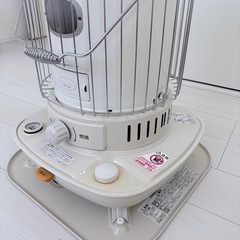 CORONA   石油ストーブ2022年製の画像