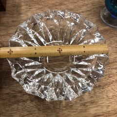 ガラス灰皿の画像