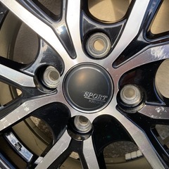 スタッドレスタイヤホイールの画像