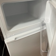 綺麗 冷蔵庫！1人暮らしや事務所等に〜の画像