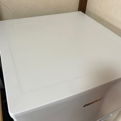 綺麗 冷蔵庫！1人暮らしや事務所等に〜の画像