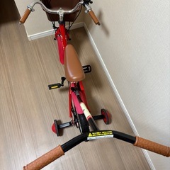  【価格相談可】12インチ かじとり付き自転車 三輪車の画像