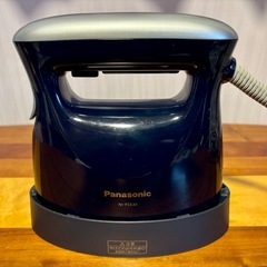 Panasonicのドライヤー＋衣類スチーマーの画像