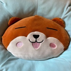 ふわふわもふもふ　犬？猫？クッション　ぬいぐるみ　の画像