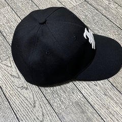 LA限定キャップ
の画像