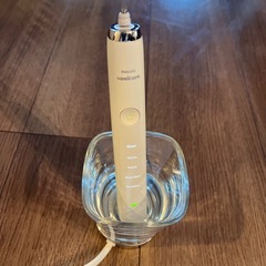 ソニックケア　電動歯ブラシ　フロスピックつき　の画像