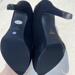 サンダル、ロングブーツの画像