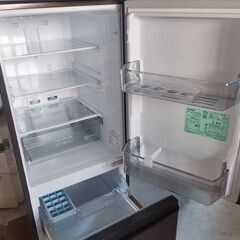 三菱　MR-P15G-H1　２ドア冷蔵庫 146L 黒色『中古美品 』2022年の画像