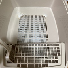 【差し上げます】猫トイレセット、餌入れの画像