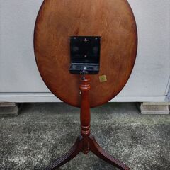 サイドテーブルの画像