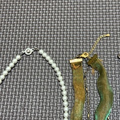 選べるクリスマスプレゼント☆ネックレス☆リボンとアクリルビーズの画像