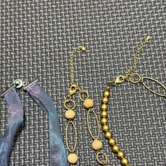 選べるクリスマスプレゼント☆ネックレス☆リボンとアクリルビーズの画像