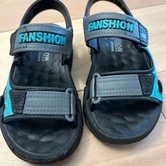 キッズサンダル14〜15位の画像