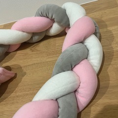 ベッドガード 三つ編み ピンク グレー ホワイトの画像