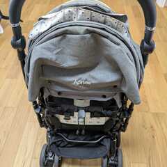 ベビーカーA型 Aprica ラクーナ ビッテ クッション 2020年製の画像