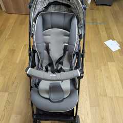 ベビーカーA型 Aprica ラクーナ ビッテ クッション 2020年製の画像