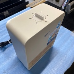 ヒーター　Panasonic セラミックファンヒーター　2022年製　小倉北区の画像