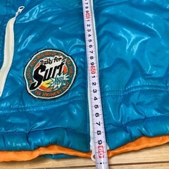 フード付きジャンパー　Mの画像