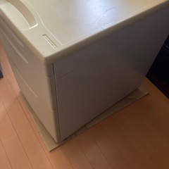 事務用引き出しの画像