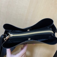 ikkaショルダーバッグの画像