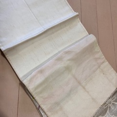 袋帯、銀に大柄の花模様の画像