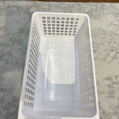 【ダイソー商品】小物入れバスケット  店頭販売 南区花畑の画像