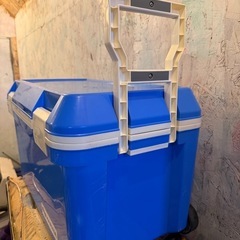 MARINA クーラーボックス　容量不明の画像