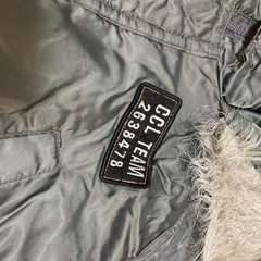 フード付ジャンパー　150の画像