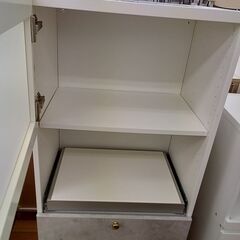 ★リユースのサカイつくば店★TK7770 IKEA レンジ台 ホワイト H130×D42×W60 クリーニング済みの画像