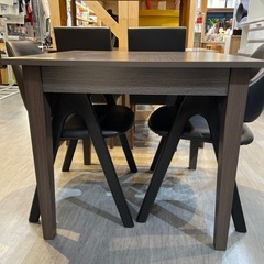 配達可【ダイニングテーブル2人用】【ダークブラウン】クリーニング済み【管理番号1220】知の画像