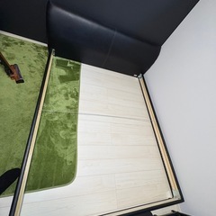 クイーンサイズ　ベットフレーム　 の画像