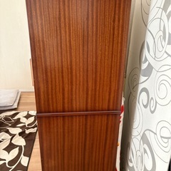 【処分】アンティーク調高級木製チェスト木製タンス昭和茶箪笥の画像