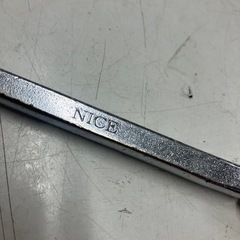 W2512-527　 NICE ハッカー 中古の画像