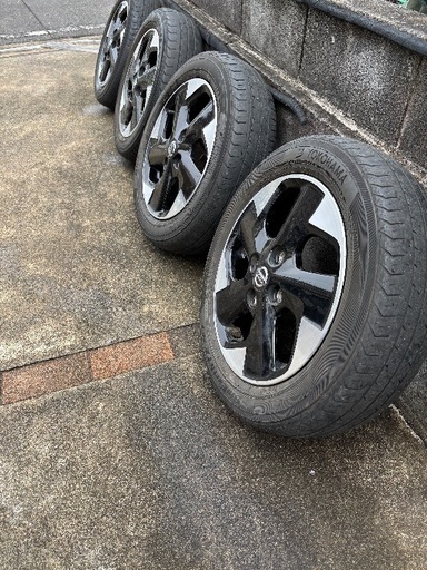 25年12月納車ハイエース200系8型 純正タイヤホイールセットの通販はau