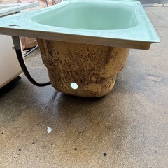 【商談中】　中古 風呂浴槽 　大きいサイズ出ました♪の画像