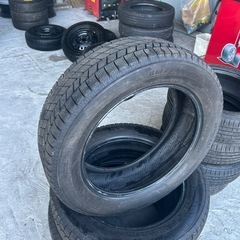 195.60.17スタッドレスタイヤの画像