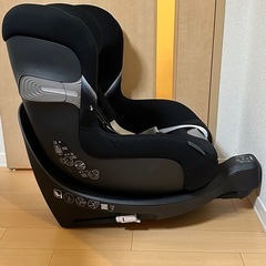 サイベックス　シローナ　SX2 i-Size ISOFIXの画像