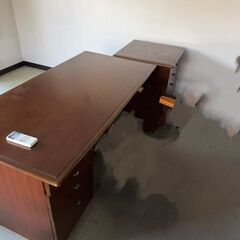 マルニ MARUNI 家具 オフィス用収納 事務所用 デスク キャビネット  ソファーセット などの画像