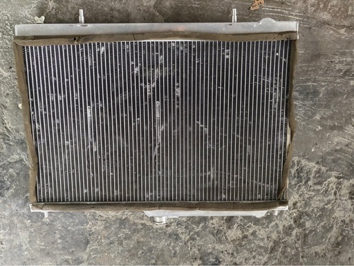 ER34スカイライン用　アルミラジエタージャンク品