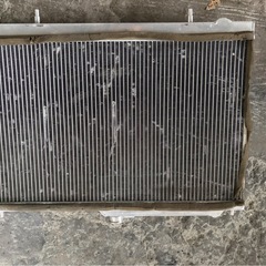 ER34スカイライン用　アルミラジエタージャンク品の画像