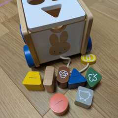 木製おもちゃの画像