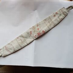 花柄 カーテン、黄緑がかった ベージュ、W 200 H 185から205の画像