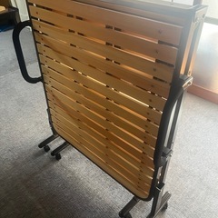 シングル折りたたみベッドの画像